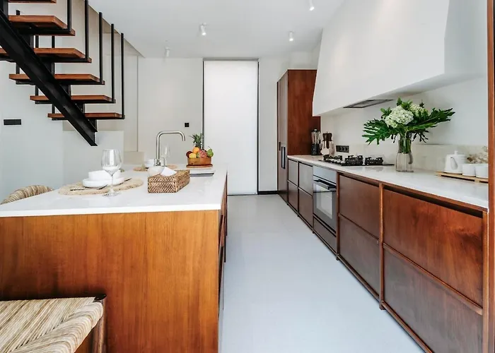 Hébergement de vacances Stylish Tropical Escape With Pool & Garden Mengwi